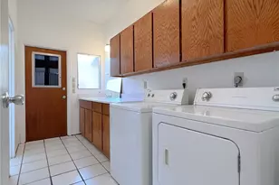 98-726 Keikialii St, Aiea, HI 96701 - Photo 23