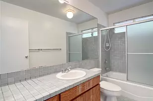 98-726 Keikialii St, Aiea, HI 96701 - Photo 21