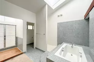 98-726 Keikialii St, Aiea, HI 96701 - Photo 15