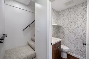 98-1456 Koaheahe St, Pearl City, HI 96782 - Photo 11