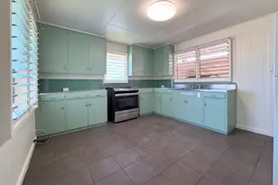 1220 Center St, Honolulu, HI 96816 - Photo 3