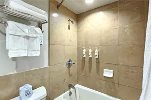 1850 Ala Moana Blvd, Honolulu, HI 96815 - Photo 7