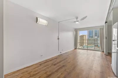 1655 Makaloa Street #1517, Honolulu, HI 96814 - Photo 5