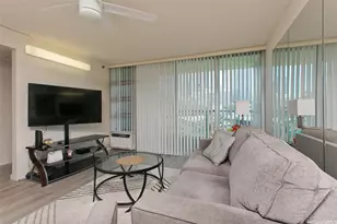 1448 Young St, Honolulu, HI 96814 - Photo 3