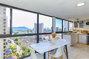 2724 Kahoaloha Ln, Honolulu, HI 96826 - Photo 3