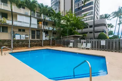 2724 Kahoaloha Lane #1606, Honolulu, HI 96826 - Photo 13