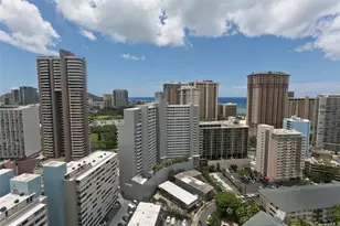 411 Hobron Ln, Honolulu, HI 96815 - Photo 13