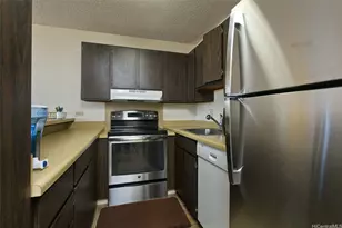 411 Hobron Ln, Honolulu, HI 96815 - Photo 7