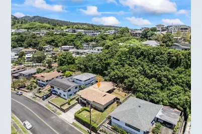 1553 Mahiole Street, Honolulu, HI 96819 - Photo 21