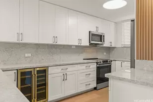 1717 Ala Wai Blvd, Honolulu, HI 96815 - Photo 5