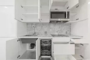 987 Queen St, Honolulu, HI 96814 - Photo 13