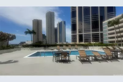 876 Curtis Street #2107, Honolulu, HI 96813 - Photo 3
