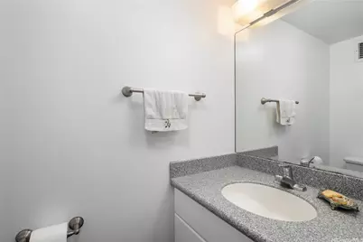 500 University Avenue #310, Honolulu, HI 96826 - Photo 9