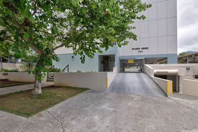 1114 Wilder Avenue #503, Honolulu, HI 96822 - Photo 21