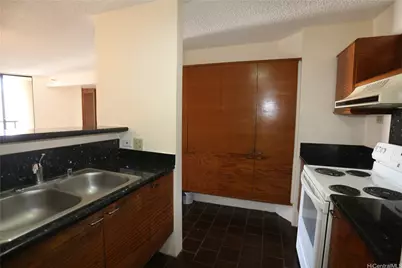 60 N Beretania Street #2009, Honolulu, HI 96817 - Photo 7