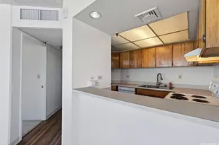2499 Kapiolani Blvd, Honolulu, HI 96826 - Photo 7