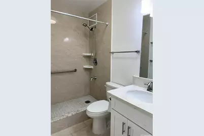 949 Ala Nanala Street #1202, Honolulu, HI 96818 - Photo 9
