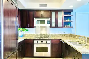 1551 Ala Wai Blvd, Honolulu, HI 96815 - Photo 11