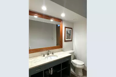 2943 Kalakaua Avenue #408, Honolulu, HI 96815 - Photo 21