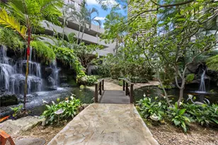 343 Hobron Ln, Honolulu, HI 96815 - Photo 3