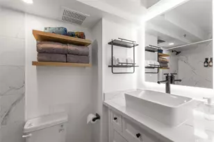 445 Seaside Ave, Honolulu, HI 96815 - Photo 11