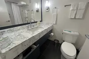 410 Atkinson Dr, Honolulu, HI 96814 - Photo 3