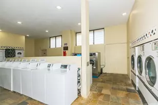 2240 Kuhio Ave, Honolulu, HI 96815 - Photo 19