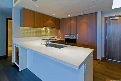 1555 Kapiolani Boulevard #1105, Honolulu, HI 96814 - Photo 3
