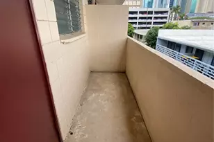 1217 Kamaile St, Honolulu, HI 96814 - Photo 11
