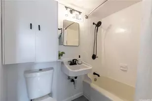 445 Kaiolu St, Honolulu, HI 96815 - Photo 13