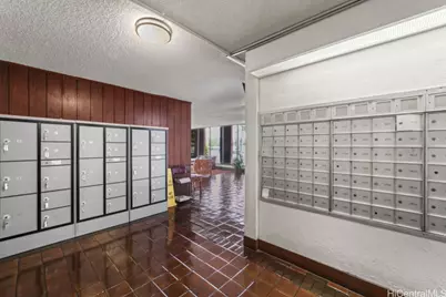 320 Liliuokalani Avenue #2005, Honolulu, HI 96815 - Photo 19
