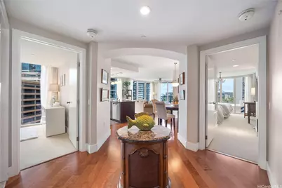 1837 Kalakaua Avenue #1004, Honolulu, HI 96815 - Photo 1