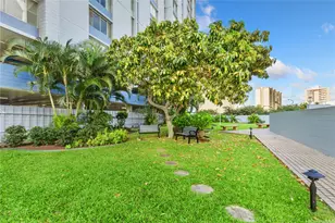 3045 Ala Napuaa Pl, Honolulu, HI 96818 - Photo 17