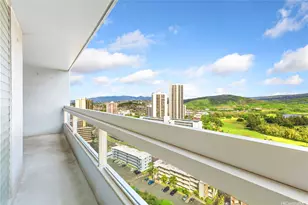 3045 Ala Napuaa Pl, Honolulu, HI 96818 - Photo 11