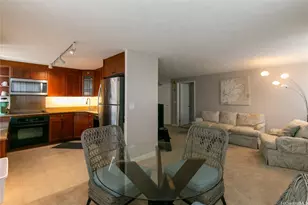 343 Hobron Ln, Honolulu, HI 96815 - Photo 9
