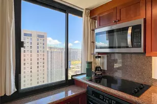 343 Hobron Ln, Honolulu, HI 96815 - Photo 7
