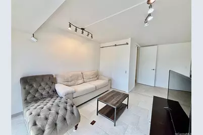 1750 Kalakaua Avenue #2704, Honolulu, HI 96826 - Photo 11
