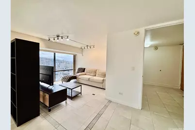 1750 Kalakaua Avenue #2704, Honolulu, HI 96826 - Photo 9