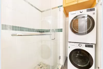 1535 Pensacola Street #807, Honolulu, HI 96822 - Photo 13