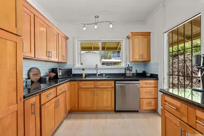 2811 Henry Street, Honolulu, HI 96817 - Photo 9