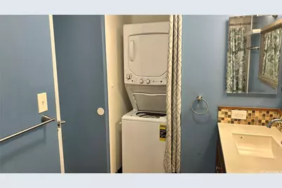 1114 Wilder Avenue #505, Honolulu, HI 96822 - Photo 9