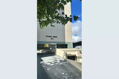 1114 Wilder Avenue #505, Honolulu, HI 96822 - Photo 13