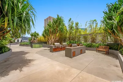 1001 Queen Street #1407, Honolulu, HI 96814 - Photo 13