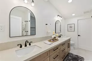 2076 Aaniu Loop, Pearl City, HI 96782 - Photo 15