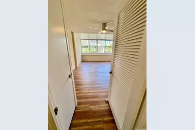 425 Ena Road #302B, Honolulu, HI 96815 - Photo 13