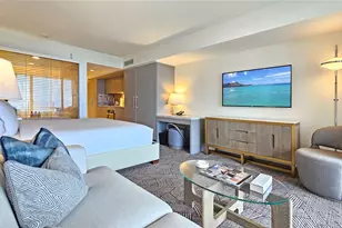 383 Kalaimoku St, Honolulu, HI 96815 - Photo 7
