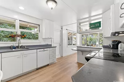 3110 Waialae Avenue, Honolulu, HI 96816 - Photo 15