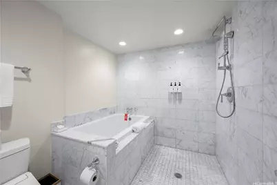 223 Saratoga Road #1505, Honolulu, HI 96815 - Photo 9