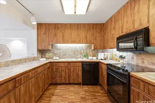 1525 Wilder Ave, Honolulu, HI 96822 - Photo 9