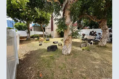 1129 Rycroft Street #406, Honolulu, HI 96814 - Photo 7